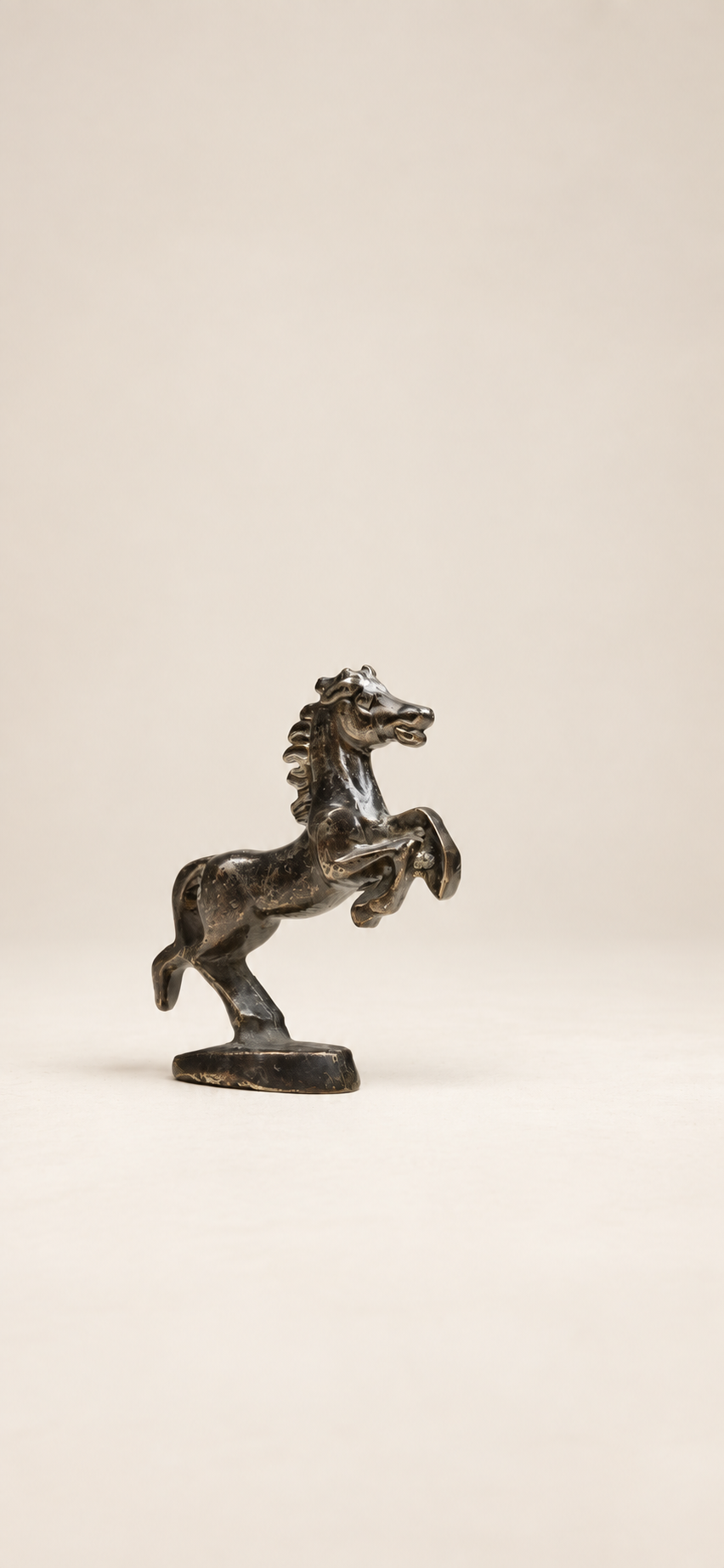 تمثال خيل