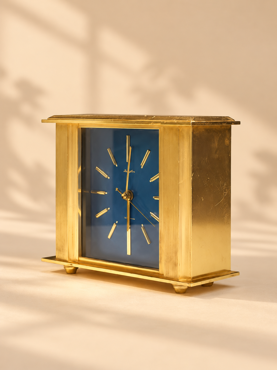 Clook | ساعة طاولة