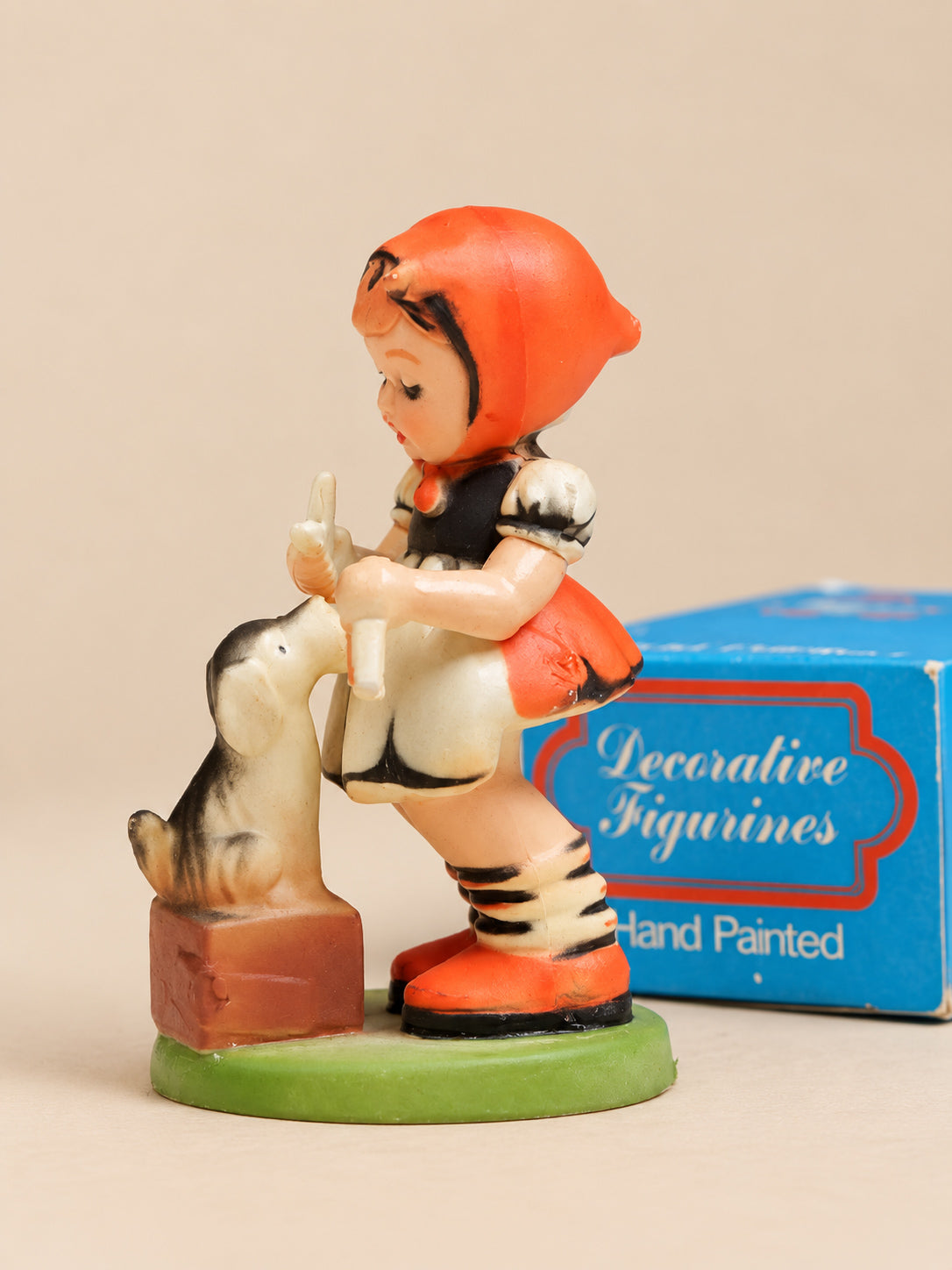 دمية فنتج عمل يدوي Vintage doll l