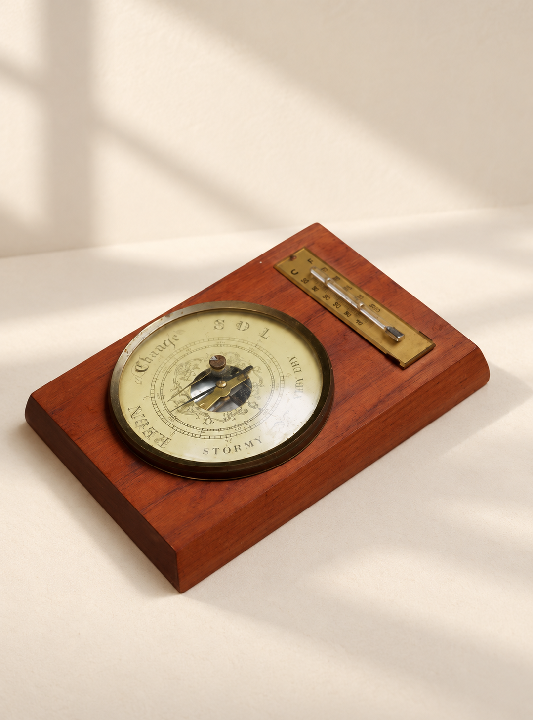 Thermometer wood بارومتر
