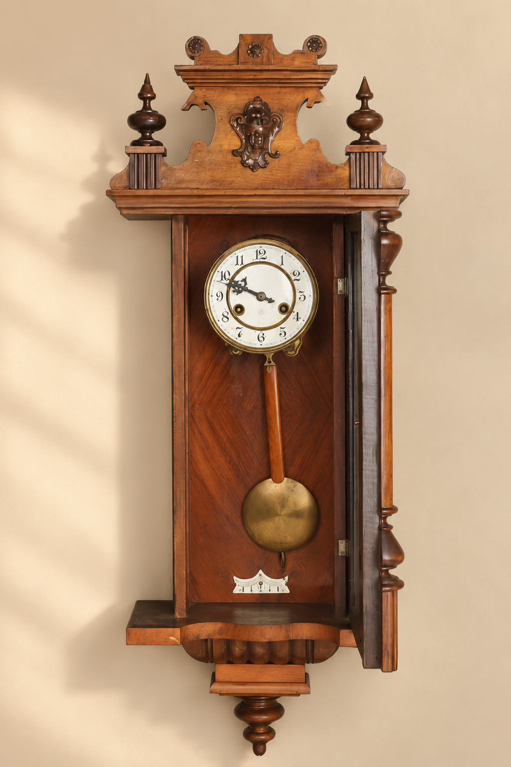 wall clock Junghans | ساعة حائط