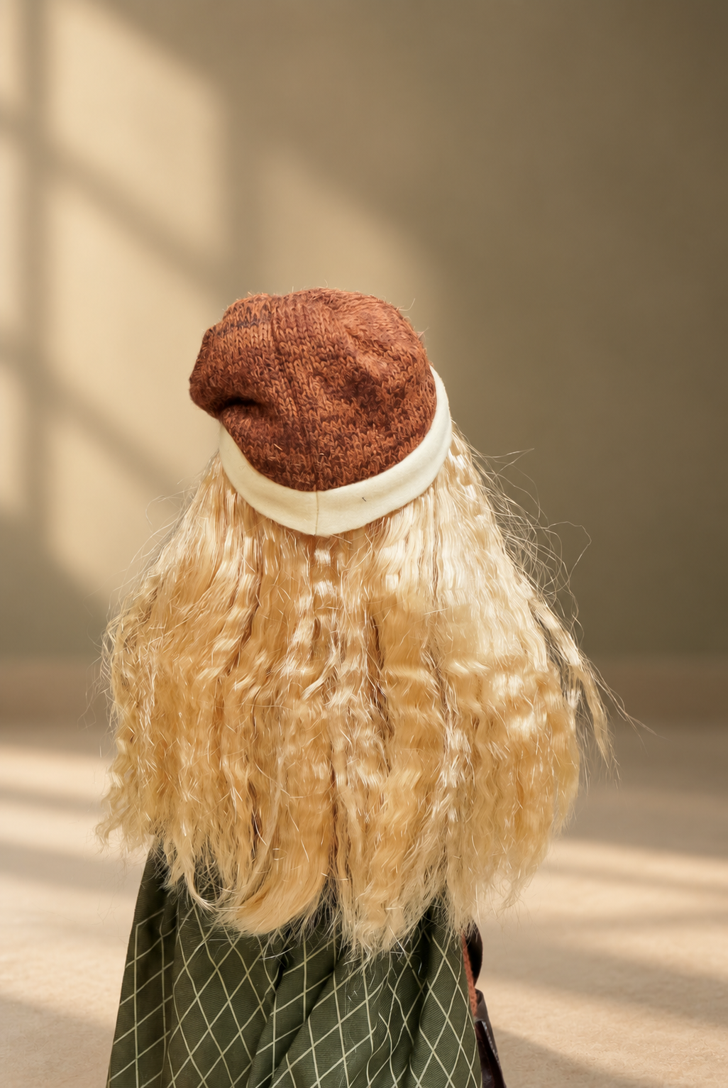 دمية بورسلان فنتج Vintage porcelain doll