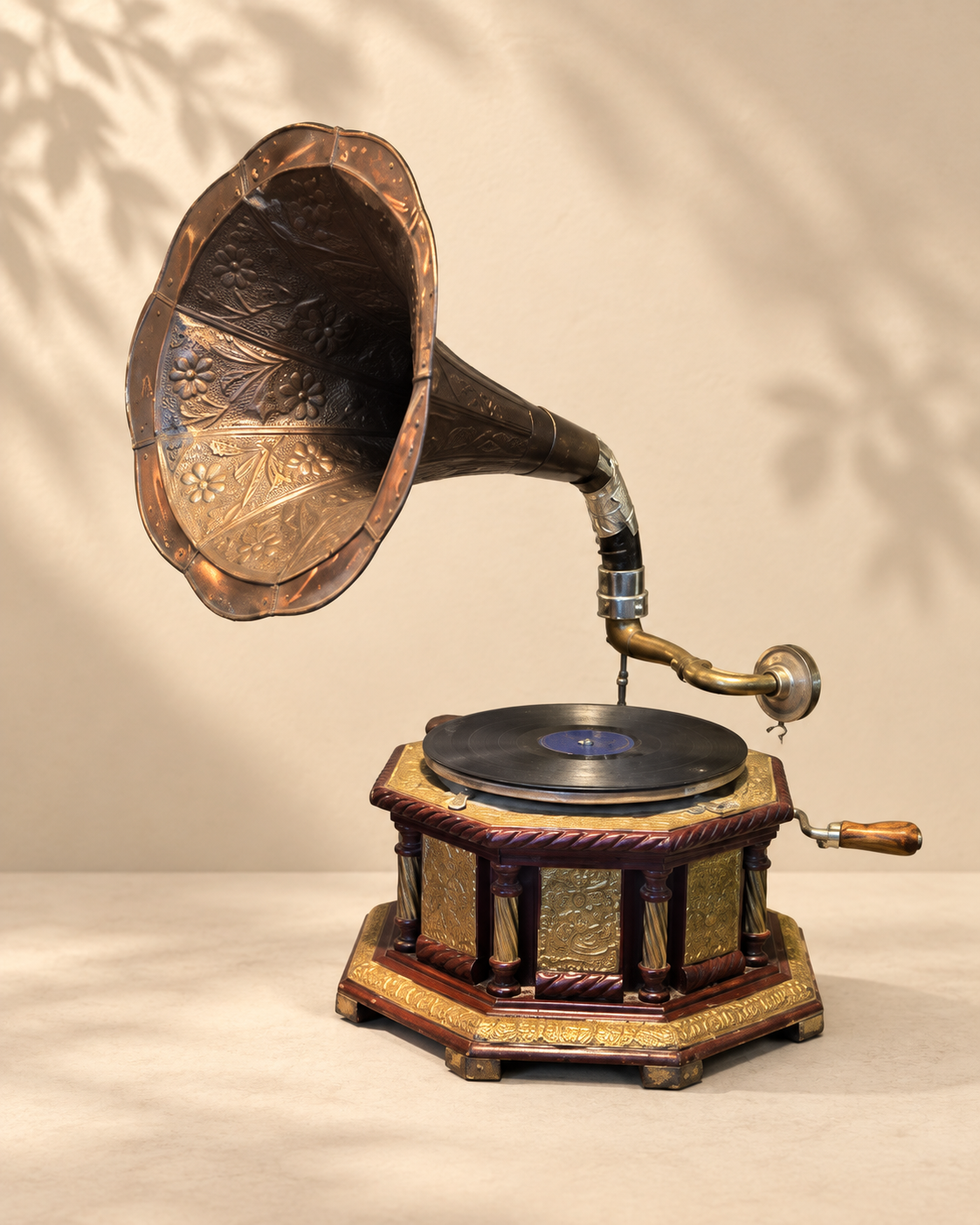 مشغل اسطوانات بشتخته | gramophone