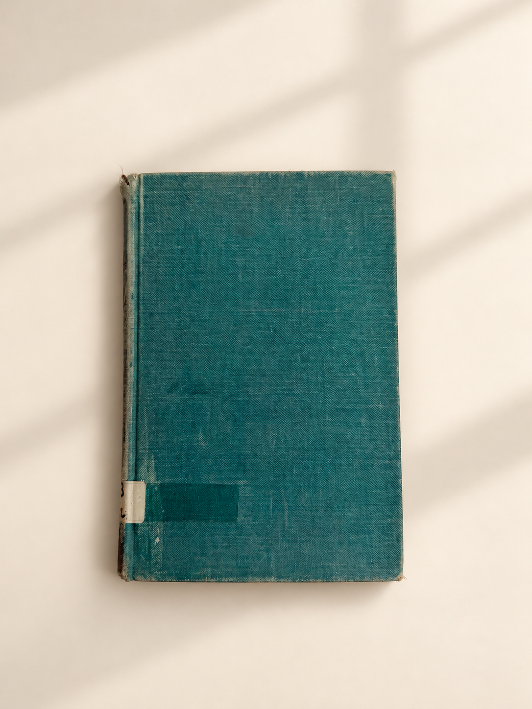 مجلدات كتب قديمة – بختم معارف الكويت