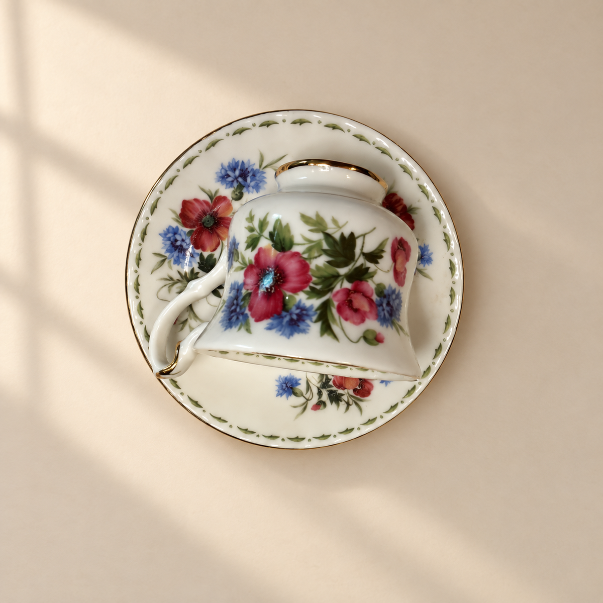 فنجان تذكاري / اصدار اغسطس