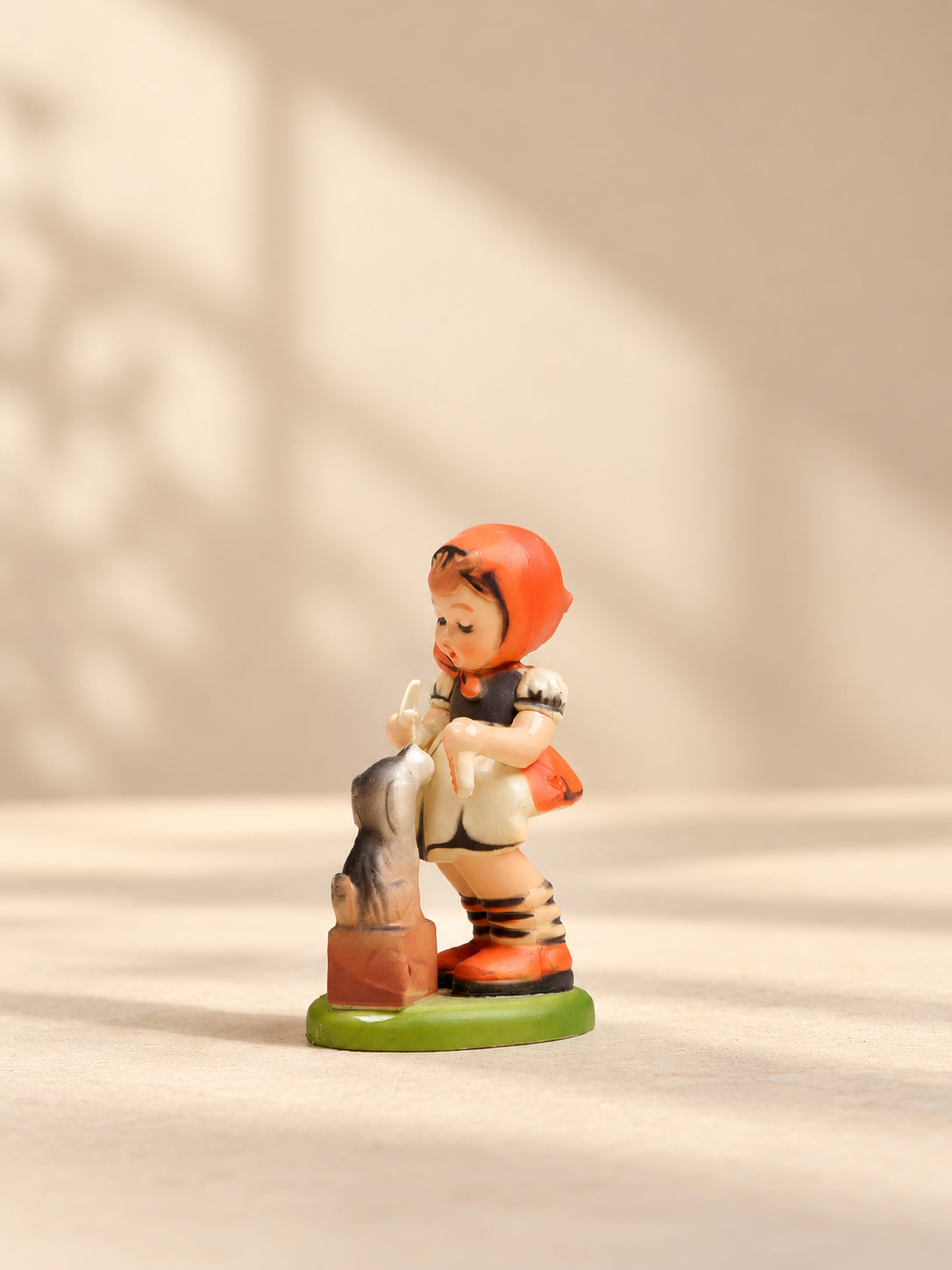 دمية فنتج عمل يدوي Vintage doll l